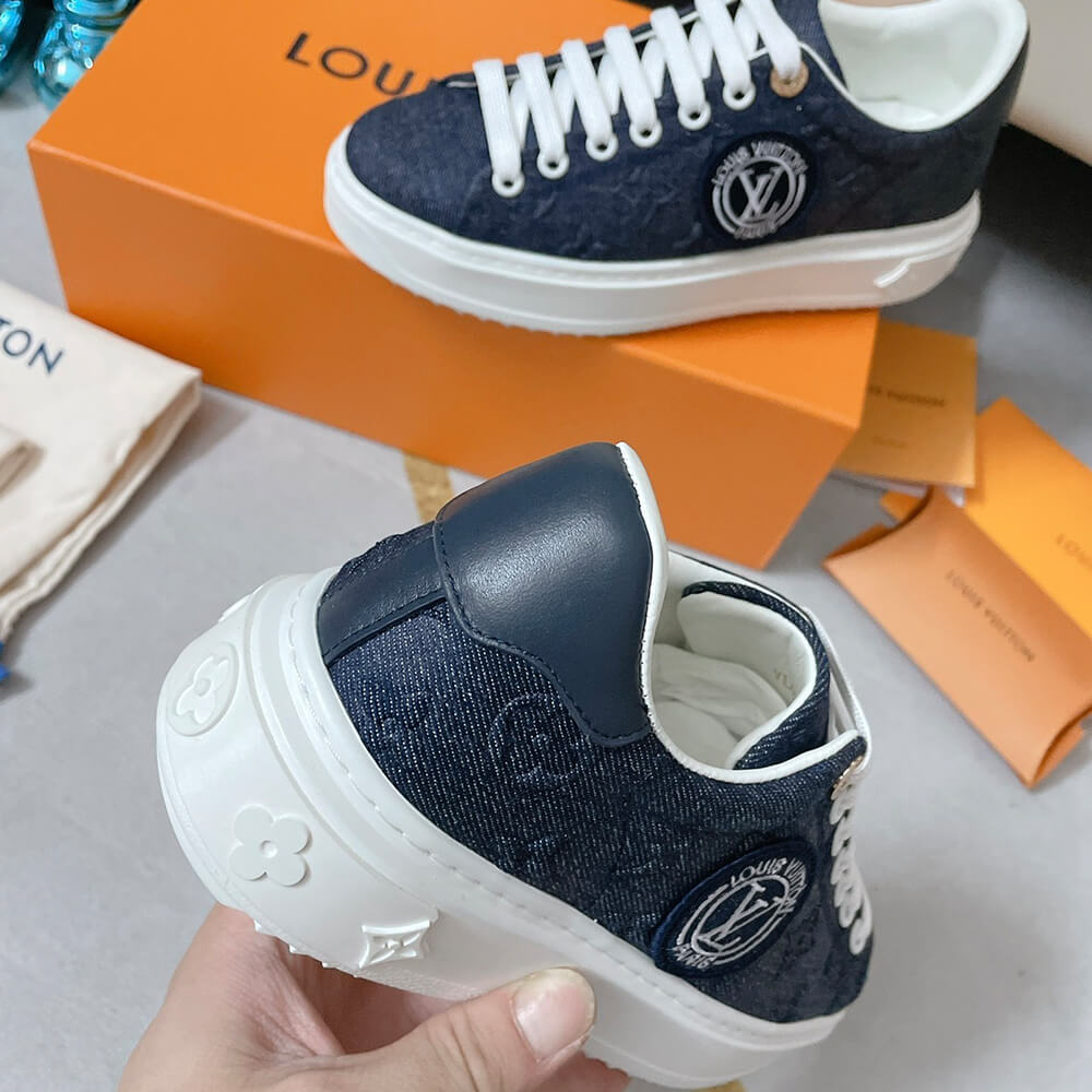 TIME OUT SNEAKER